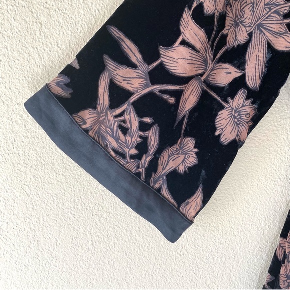 Line & Dot Velvet Burnout Romper - Picture 6 of 10